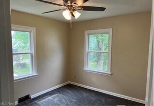 920 Washington Ave in Girard, OH - Building Photo - Building Photo