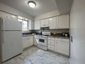2608 Avery St in Parkersburg, WV - Building Photo - Building Photo