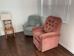 516 Saxony Dr in Delray Beach, FL - Building Photo - Building Photo