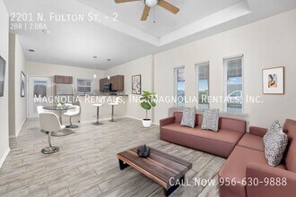 2201 N Fulton St, Unit 2 in Edinburg, TX - Building Photo - Building Photo
