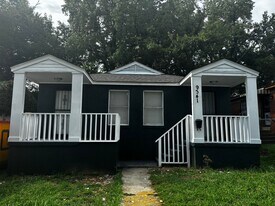 1439 Menager Rd in Memphis, TN - Building Photo