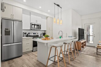 158 Spring Creek Common SW in Calgary, AB - Building Photo - Building Photo