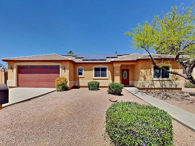 property at 3002 E Jeanette Ct