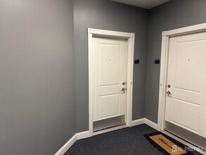 45 Roosevelt Ave in Carteret, NJ - Building Photo - Building Photo