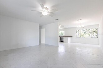 7164 Gama Ct in North Port, FL - Building Photo - Building Photo