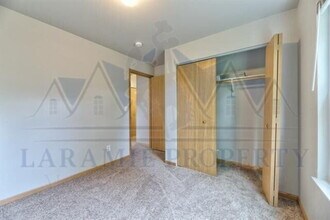 415 Mitchell St in Laramie, WY - Foto de edificio - Building Photo