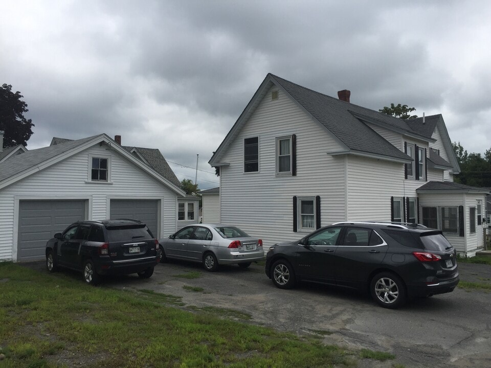 543 Main St Photo