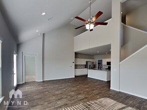 11125 Pack Wagon Trail in Austin, TX - Foto de edificio - Building Photo