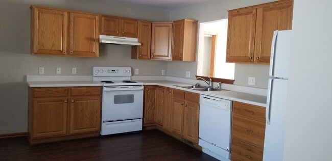 3717 Shadow Creek Dr in Fort Wayne, IN - Building Photo - Building Photo