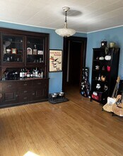 1579 N Warren Ave in Milwaukee, WI - Building Photo - Building Photo
