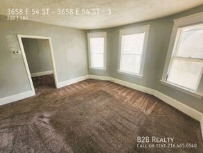 3658 E 54th St in Cleveland, OH - Building Photo - Building Photo