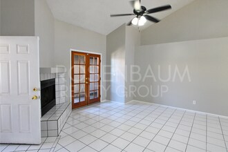 16402 N 31st St in Phoenix, AZ - Building Photo - Building Photo