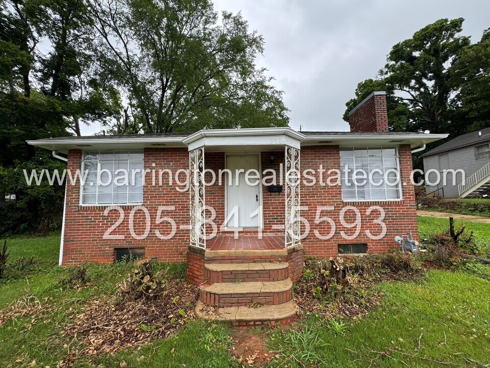952 45th St Ensley in Birmingham, AL - Building Photo
