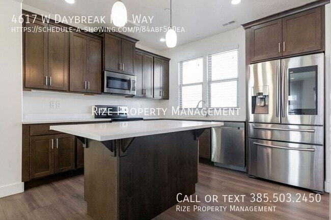 property at 4617 Daybreak Rim Way