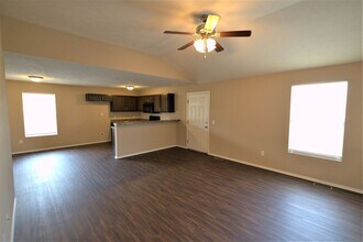 1661 N Mallard Dr in Nixa, MO - Building Photo - Building Photo