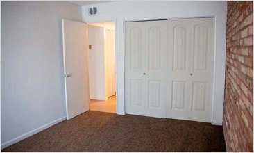 Adobe Casitas in Yuma, AZ - Foto de edificio - Building Photo