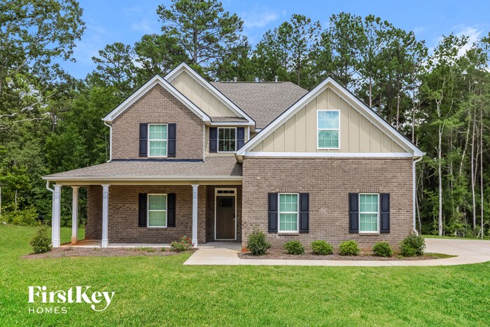 208 Cheshire Dr in Griffin, GA - Building Photo