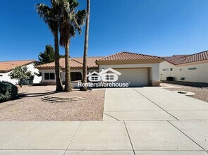 14107 W Wagon Wheel Dr in Sun City West, AZ - Building Photo - Building Photo