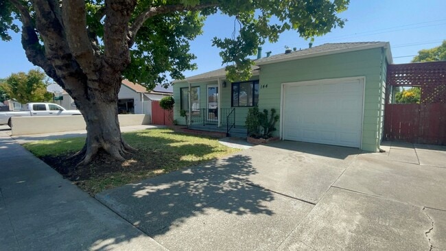 144 Granville Ave in Vallejo, CA - Building Photo - Building Photo