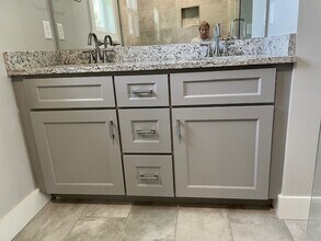 35 Crayton Park Dr in Asheville, NC - Foto de edificio - Building Photo