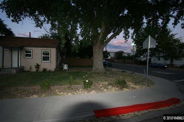 624 19th St in Sparks, NV - Building Photo - Building Photo