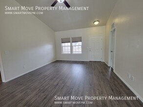 4284 S Overhill Way in Meridian, ID - Building Photo - Building Photo