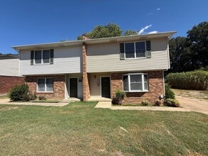 426-428 Moody Ave in Martin, TN - Foto de edificio - Building Photo