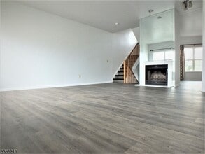 1403 Norwood Way in Hanover, NJ - Building Photo - Building Photo