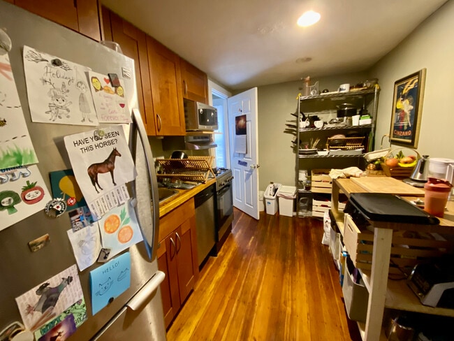 12 Shepherd Ave, Unit 1