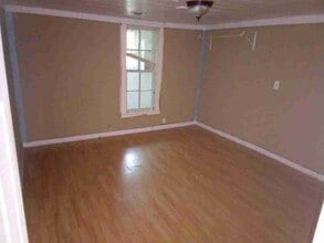605 Dixon Springs Hwy in Riddleton, TN - Building Photo - Building Photo