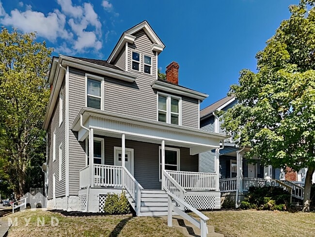 899 Wilson Ave