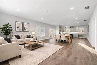 450 Oliver Ridge Dr in Commerce, GA - Building Photo - Building Photo