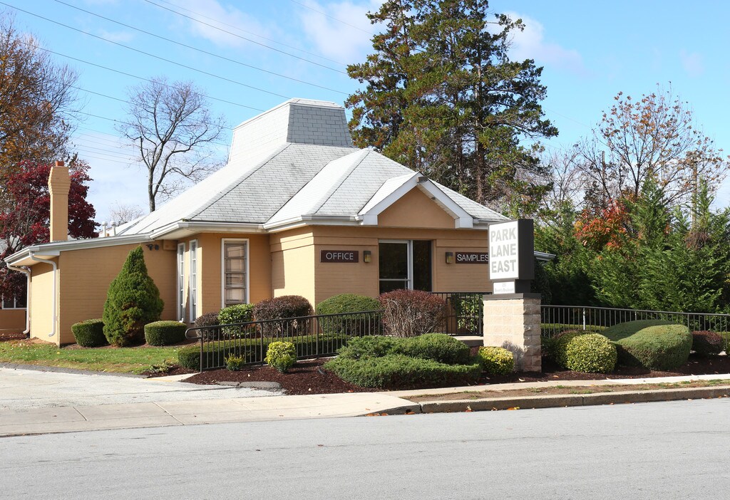 Park Lane East Upper Darby, PA Apartments