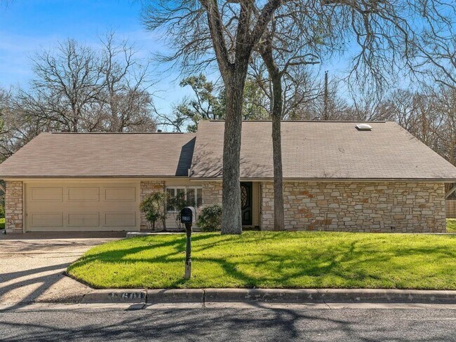 property at 11601 Eubank Dr