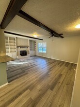 2016 W Jefferson St in Siloam Springs, AR - Building Photo - Building Photo