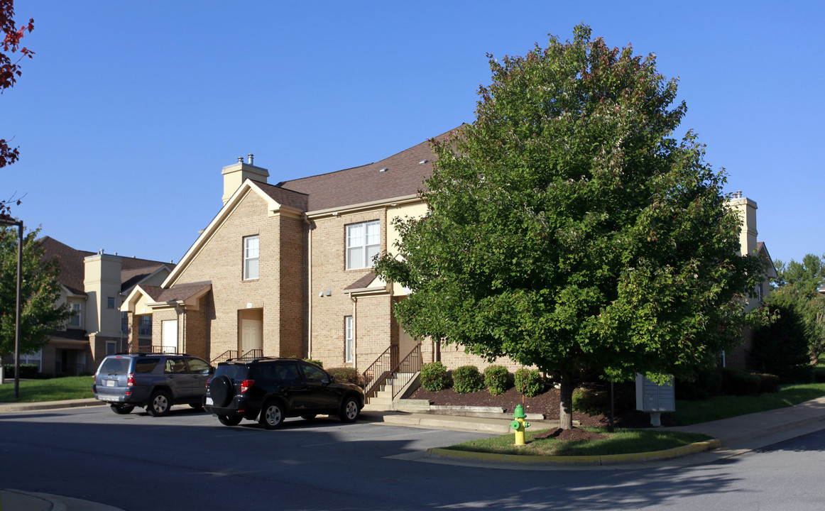 Summerfield Apartments in Winchester, VA - Foto de edificio