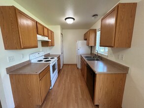 448-448 W Shore Dr in Belgrade, MT - Building Photo - Building Photo