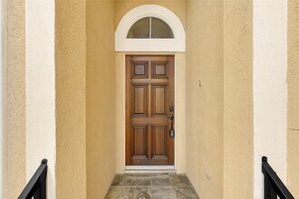 5206 Washington Ave in Houston, TX - Building Photo - Building Photo