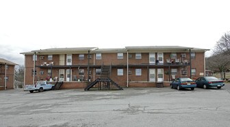 2630 Larkwood Ln in Knoxville, TN - Building Photo