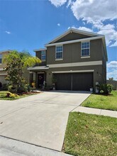 4914 Reflecting Pond Cir in Wimauma, FL - Building Photo - Building Photo