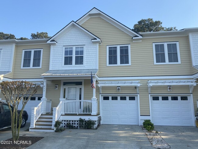 property at 213 River Gate Ln