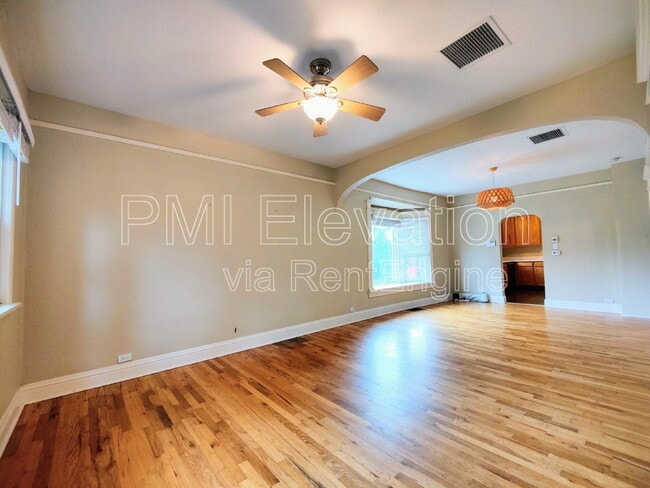 4185 S Fox St in Englewood, CO - Building Photo - Building Photo