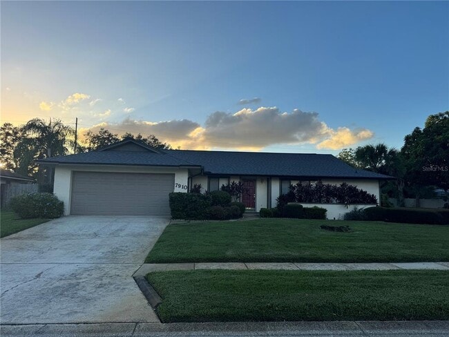 property at 7910 Glen Abbey Cir