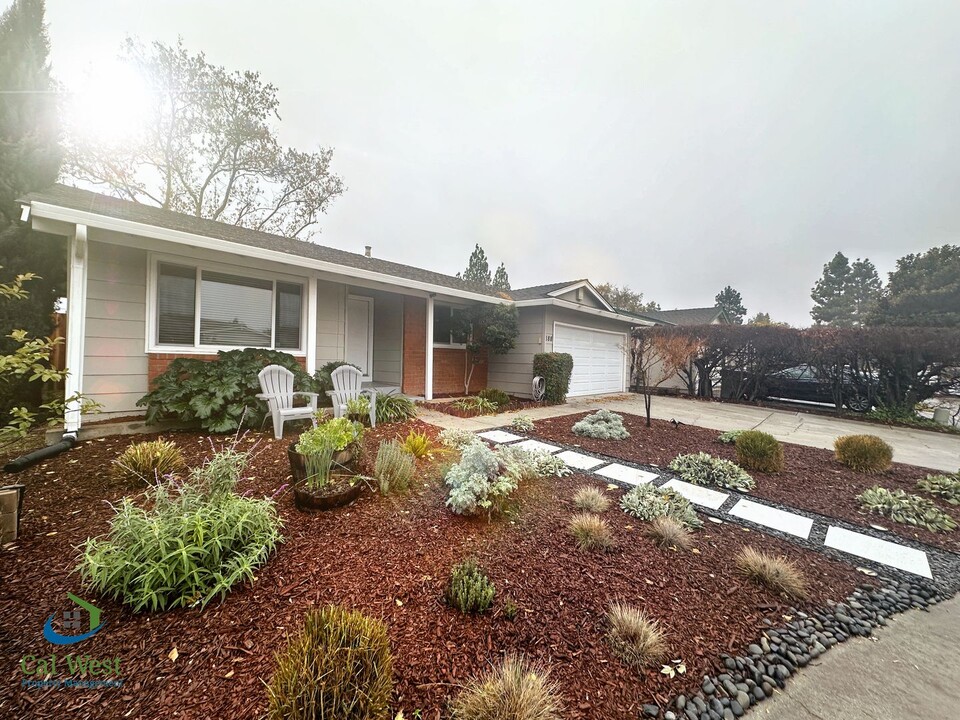 188 Tulip Blossom Ct in San Jose, CA - Building Photo