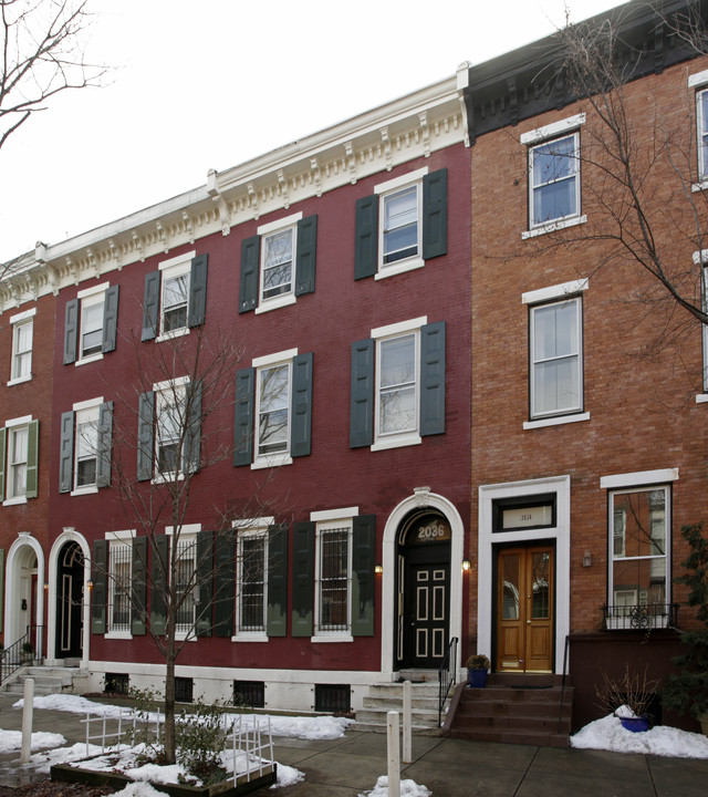 2036 Mt Vernon St in Philadelphia, PA - Foto de edificio