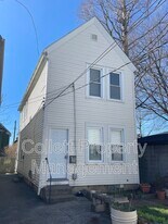 1924 E 123rd St in Cleveland, OH - Building Photo