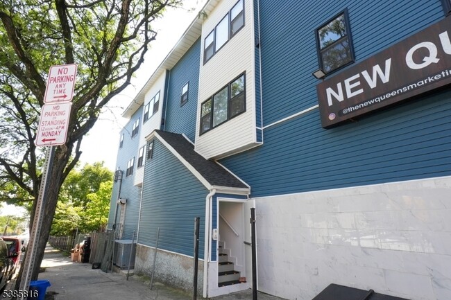 776 Bergen St in Newark, NJ - Foto de edificio - Building Photo