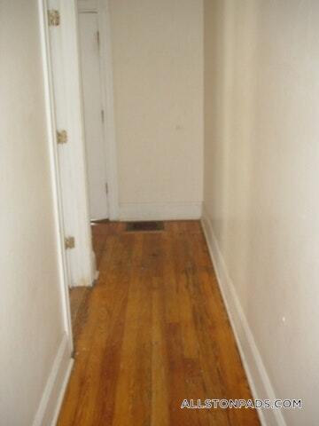 property at 33 Adamson St