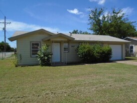2801 S 27th St in Abilene, TX - Building Photo