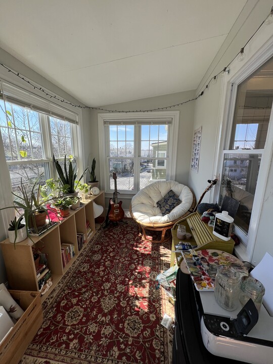 305 Highland Ave, Unit 3 in Somerville, MA - Building Photo